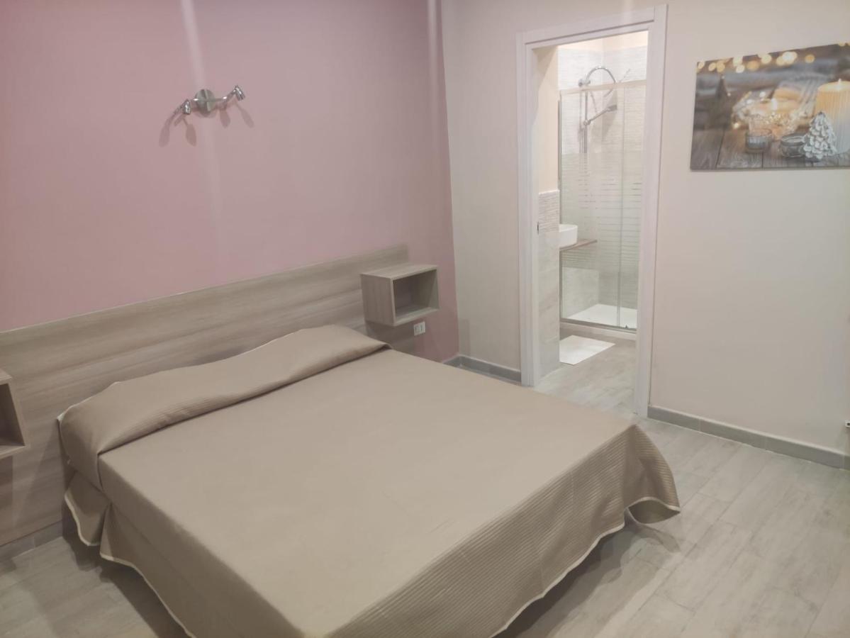 A Casa Da Chiara Apartment ปาแลร์โม ภายนอก รูปภาพ