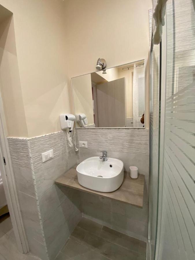 A Casa Da Chiara Apartment ปาแลร์โม ภายนอก รูปภาพ