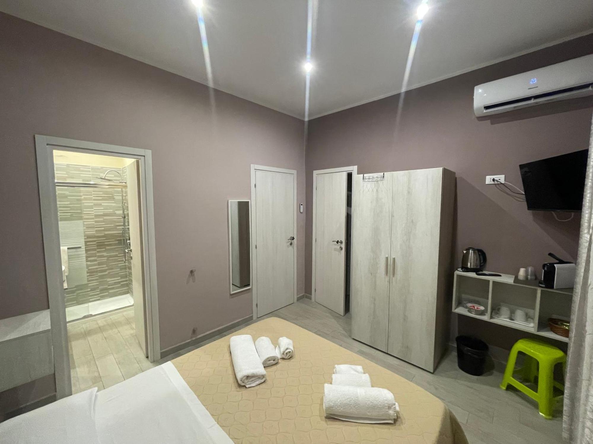 A Casa Da Chiara Apartment ปาแลร์โม ภายนอก รูปภาพ
